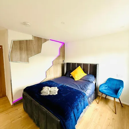 Centre- 9 Bed House With Free Parking Birmingham